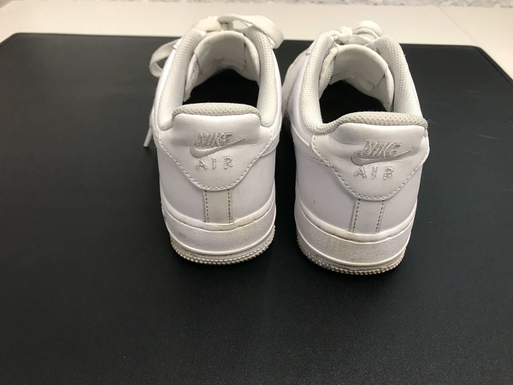 Nike Scarpe da uomo: Nike Air Force 1 – Usato da St. Margrethen SG venduto da kellenbh 1