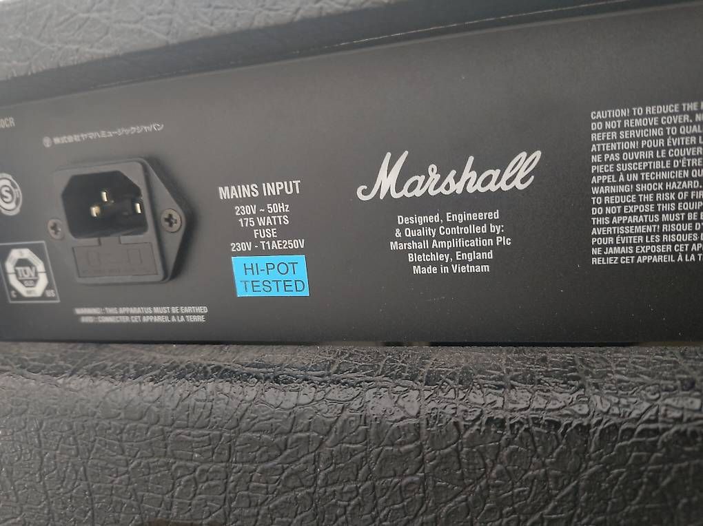 Strumenti musicali: Fender Stratocaster + Marshall DSL40 – Usato da Sursee venduto da fabian_boesiger 4
