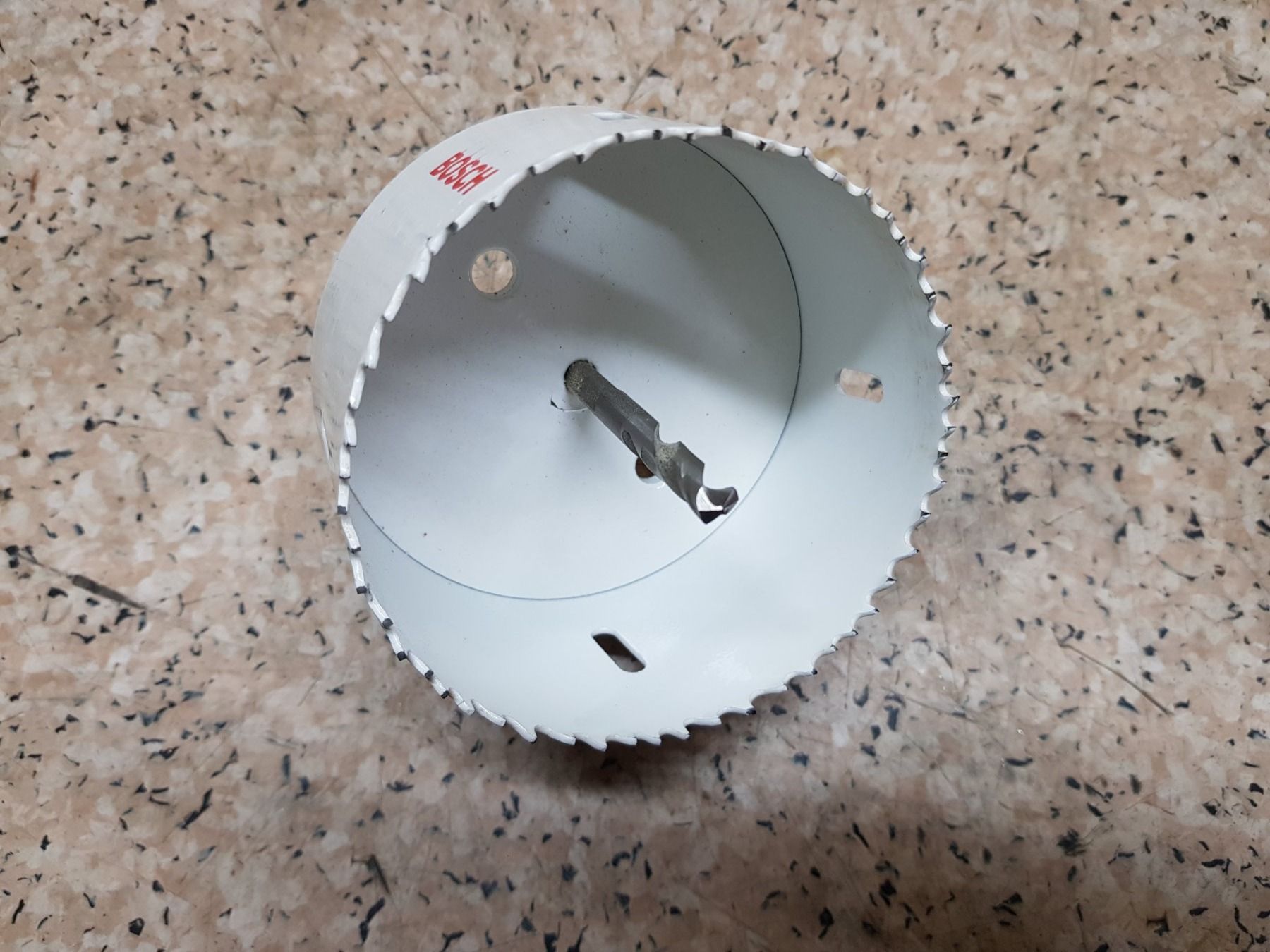 Bosch Seghe: Lochsäge D 95 mm von Bosch – Nuovo (secondo la descrizione) da Schwyz venduto da benno92 1