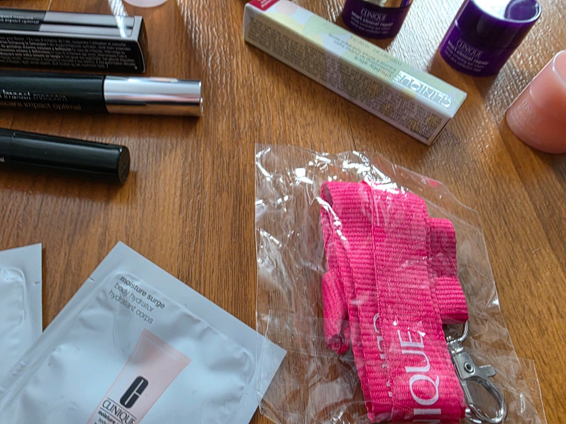 Clinique Soins du visage: Clinique Set – Neuf avec emballage d'origine à Basel par NyGrow 3