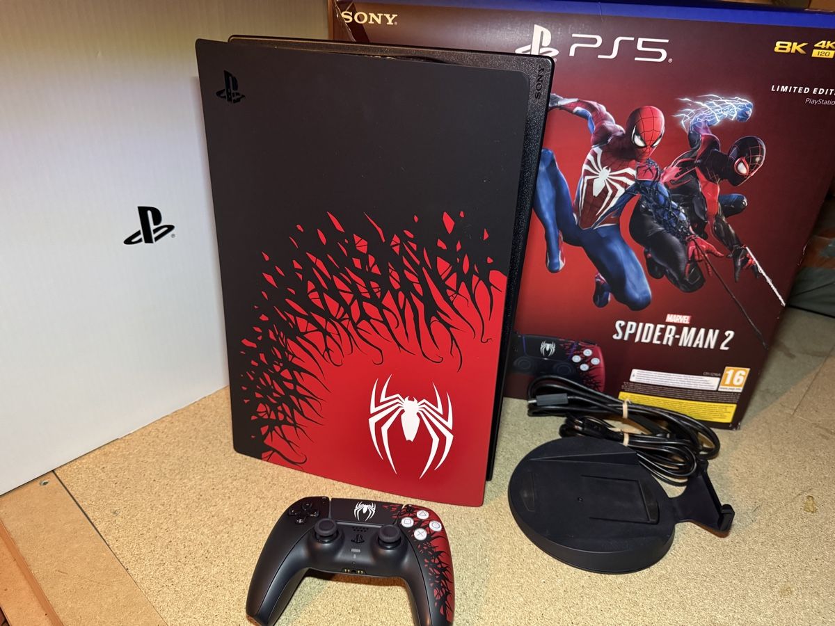 Sony Konsolen: Playstation 5 Spider-Man 2 Limited Edition PS5 – Gebraucht aus Derendingen von Ninten.do