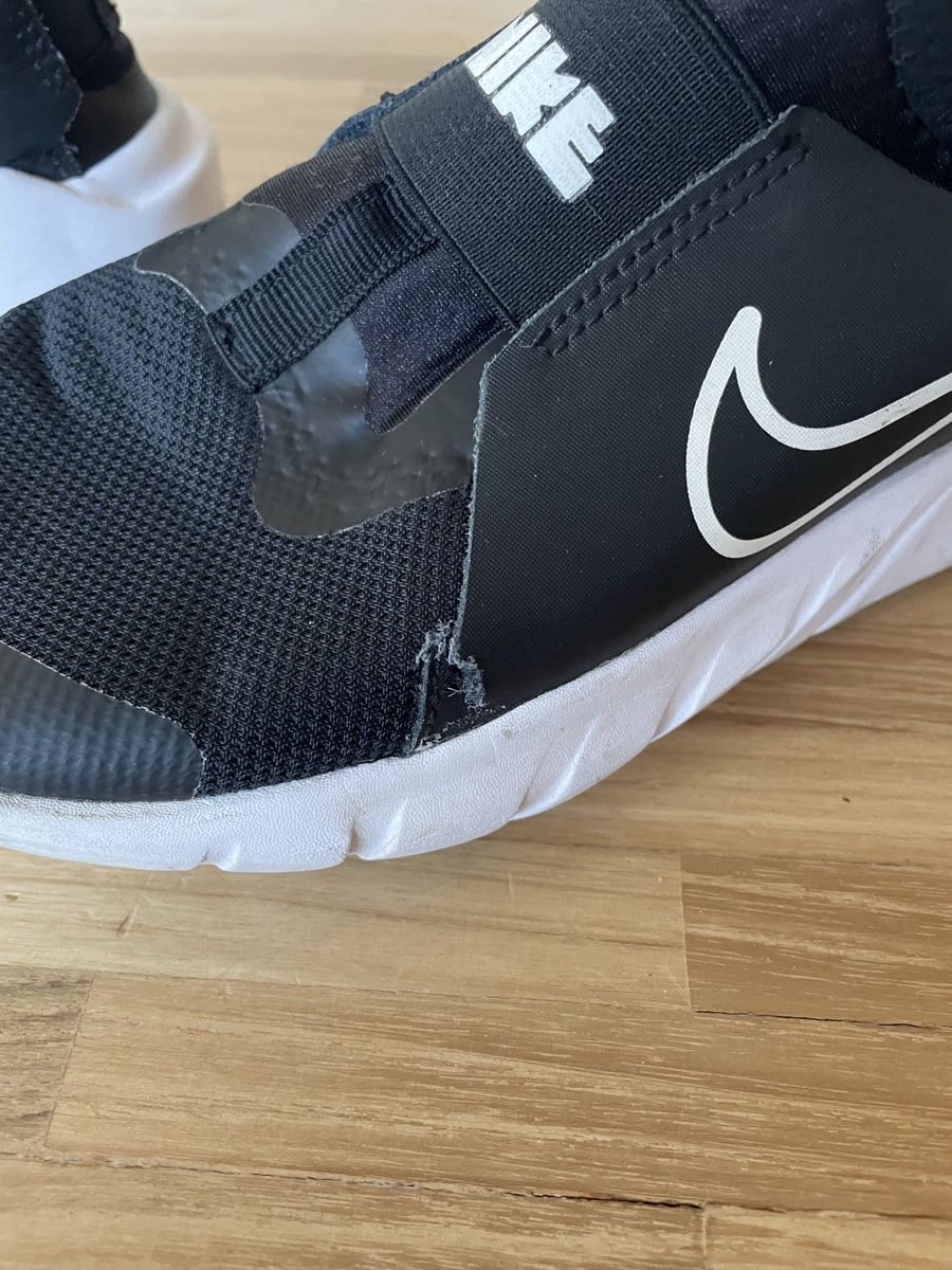 Nike Scarpe per ragazzi: Nike Kinder-Turnschuhe Schwarz / Grösse 36 – Usato da Wiesendangen venduto da armandinho 6