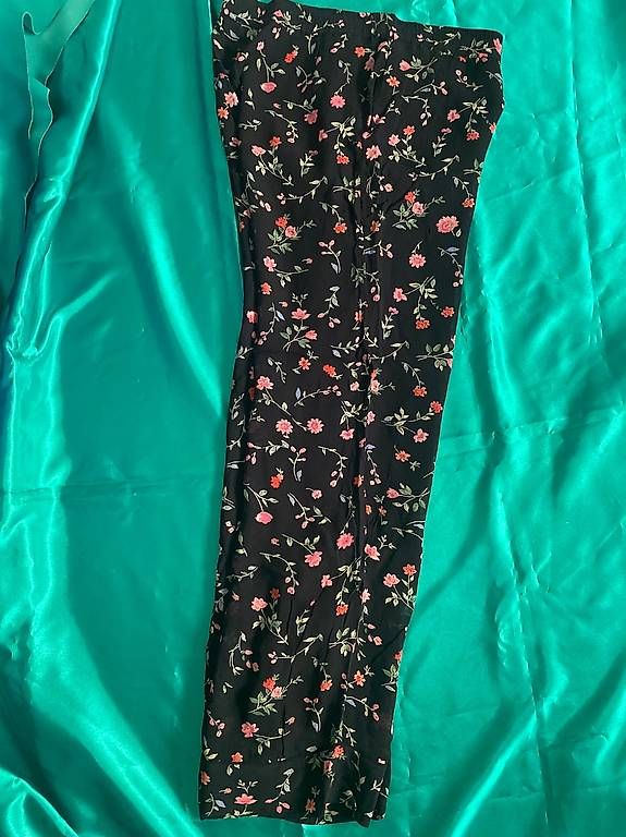 Pantaloni: GANNI, Sommerhose 36 – Usato da St. Gallen venduto da Konstanza 2