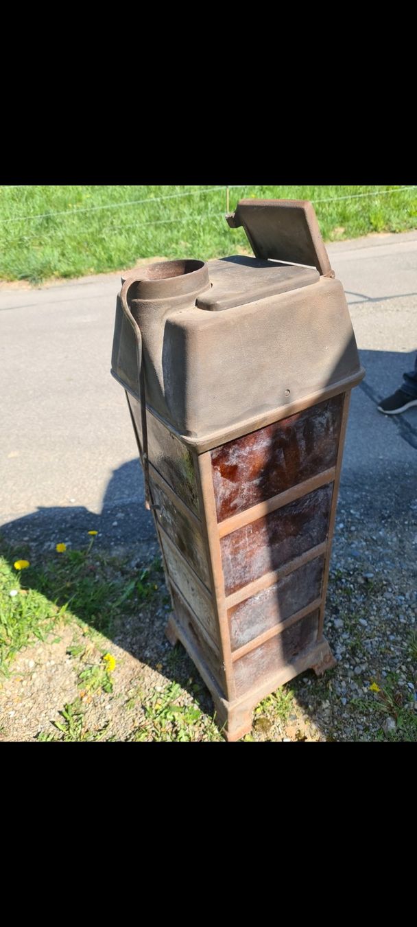 Altri mobili d'antiquariato: Antiker Ofen der Marke Sursee – Usato da Niederlenz venduto da DaveDasWahnsinn 1