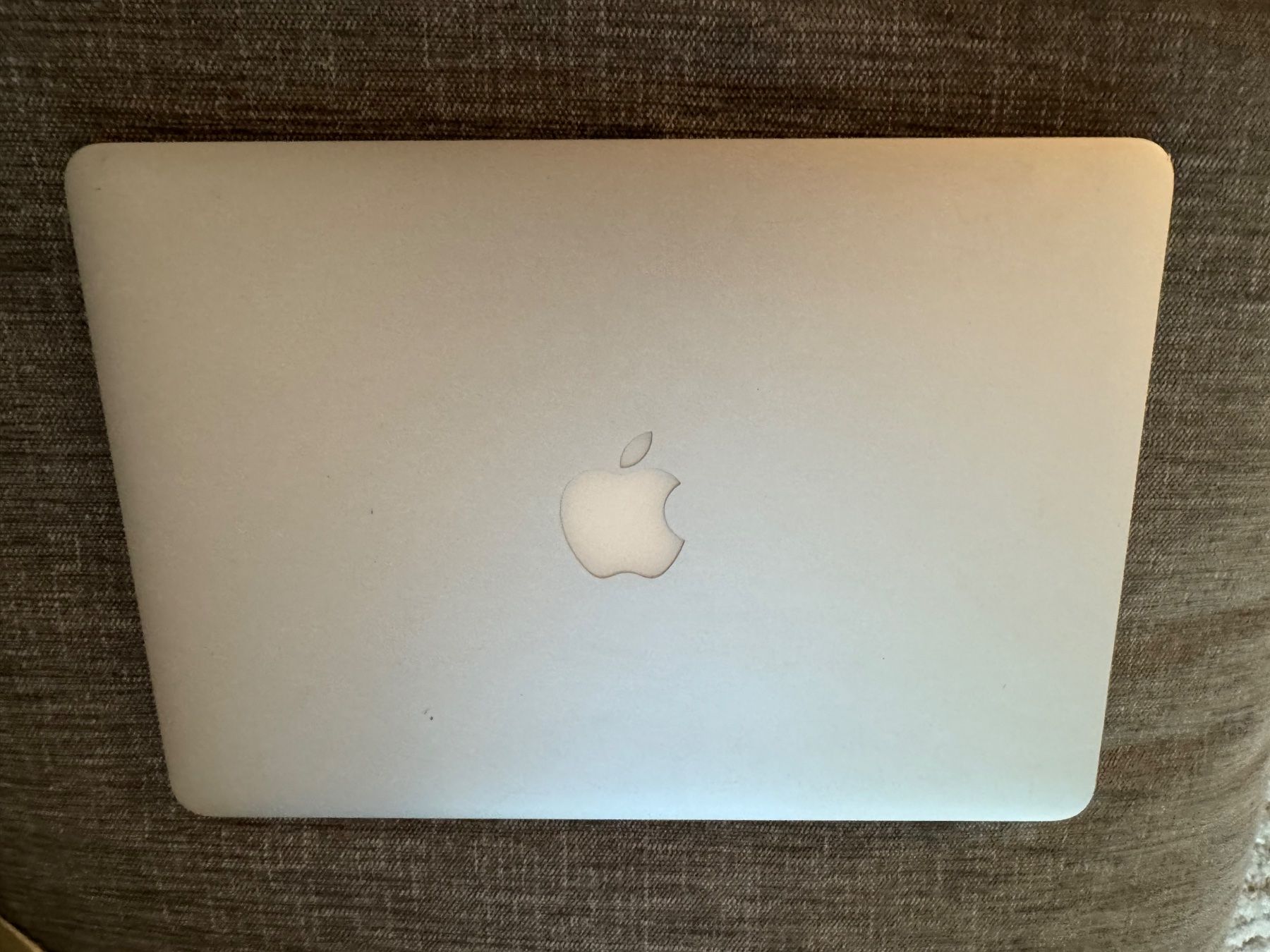 Apple Portables: MacBook Pro 13 – Défectueux à Adliswil par Busys 5