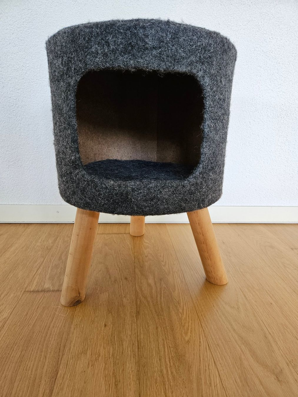 Tiragraffi: Trixie Katzenhöhle/Katzenbaum, Höhe 50cm – Nuovo (secondo la descrizione) da Liestal venduto da corneb 2