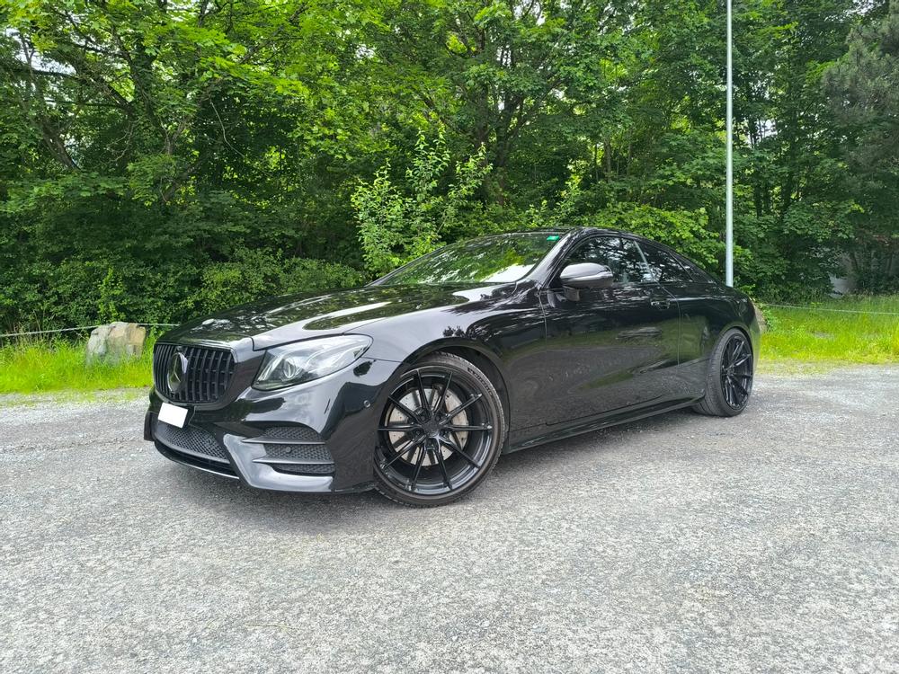 MERCEDES-BENZ E 200 Coupé AMG Line 4 Matic 9G-Tronic