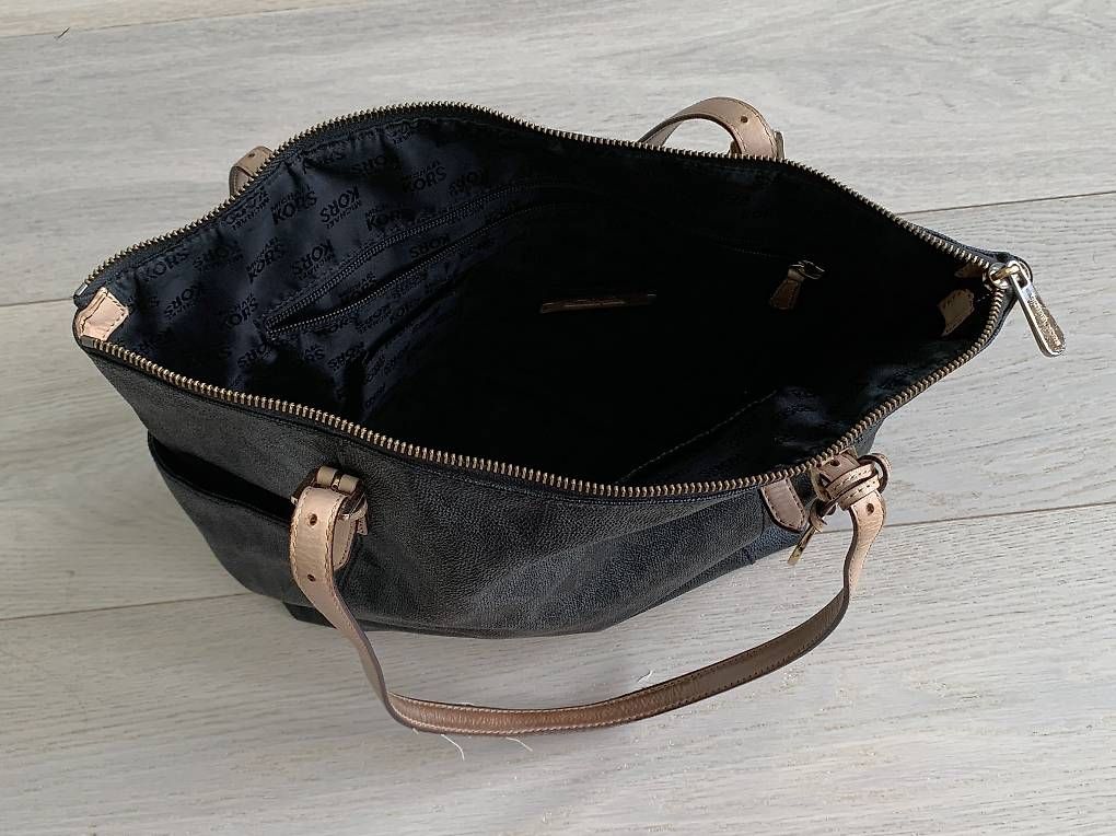 Borse da donna: Michael Kors Handtasche – Usato da Zumikon venduto da gaetanopetrocelli 1