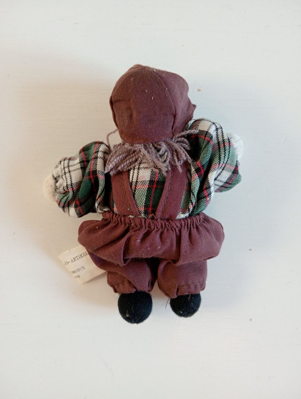 Bambole: Puppe mit Hut Vintage – Usato da Allschwil venduto da Evgeniia78 1