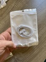 USB-C to 30-Pin Cable for Apple iPod / iPhone / iPad - New