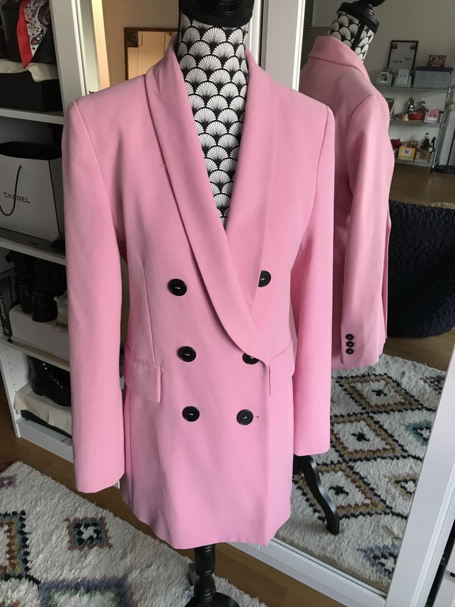Zara Giacche: Blazer Zara taille XS – Usato da Lausanne venduto da Meganelausanne