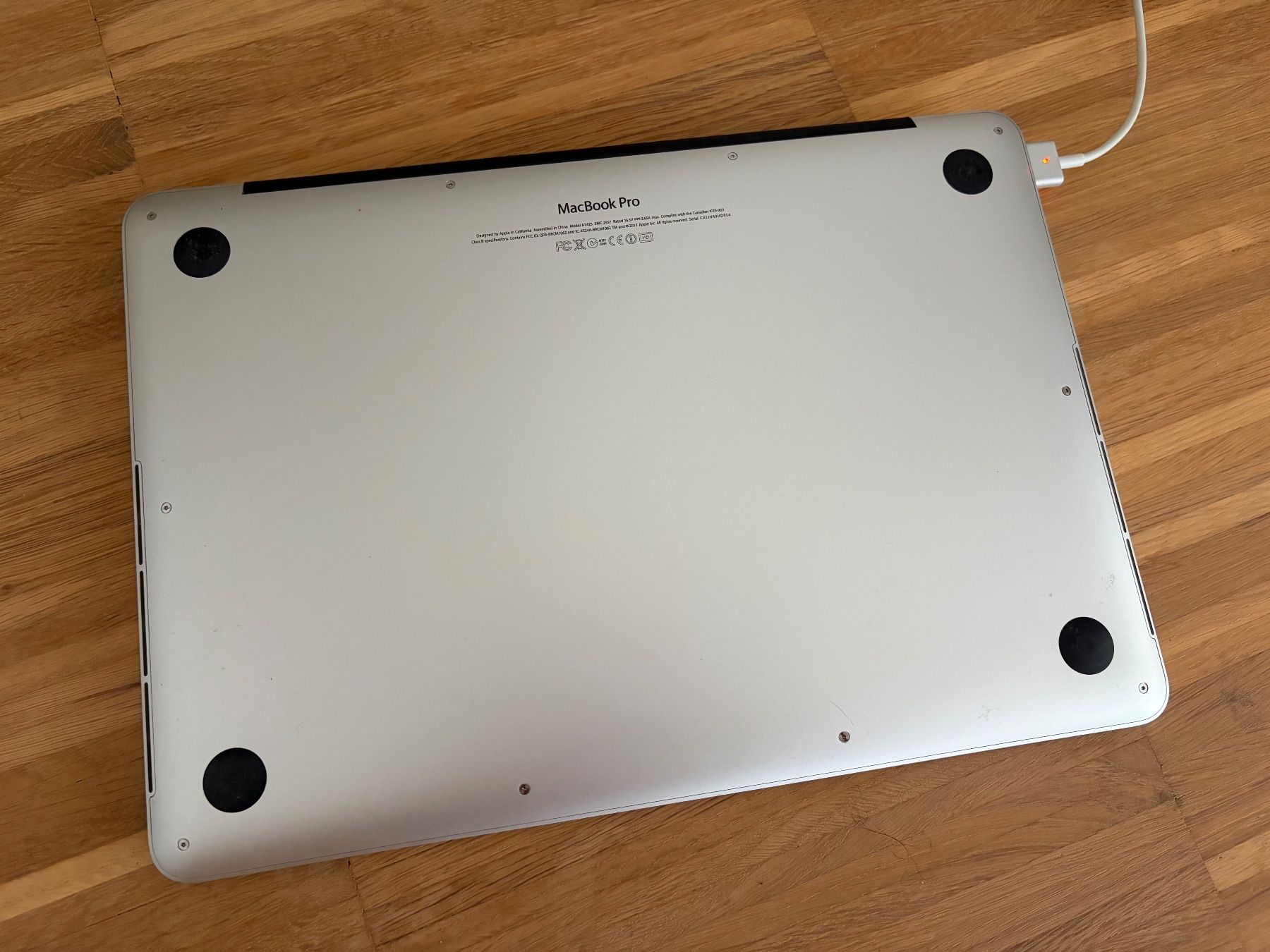 Apple Notebook: Macbook Pro 13 zoll – Usato da Winterthur venduto da wintersnowflake 2