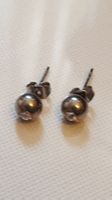 Ohrstecker mit Stein