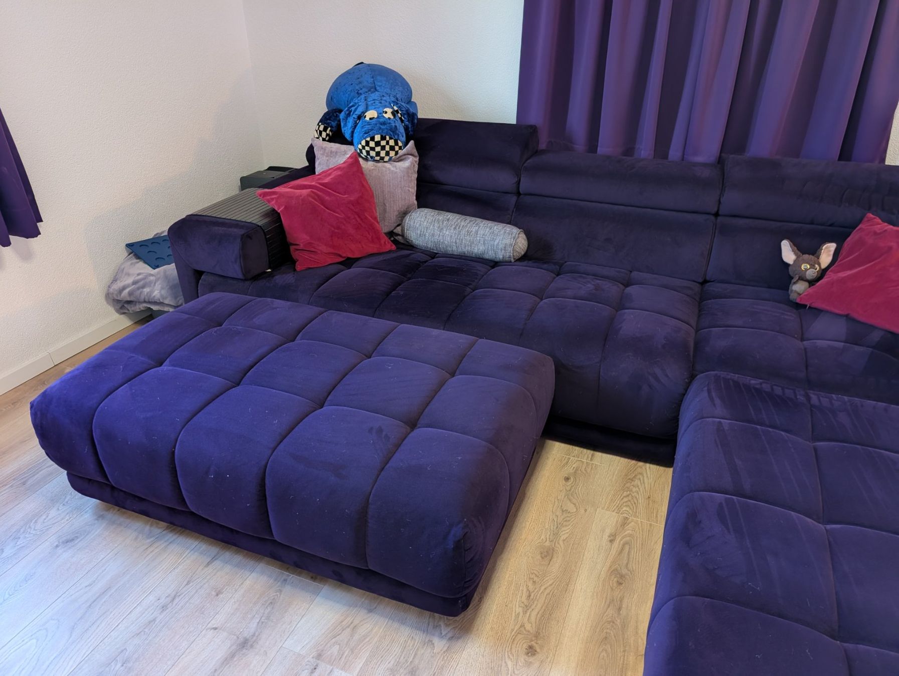 Divani: Ecksofa mit Hocker – Usato da Schlossrued venduto da AM_5044 4