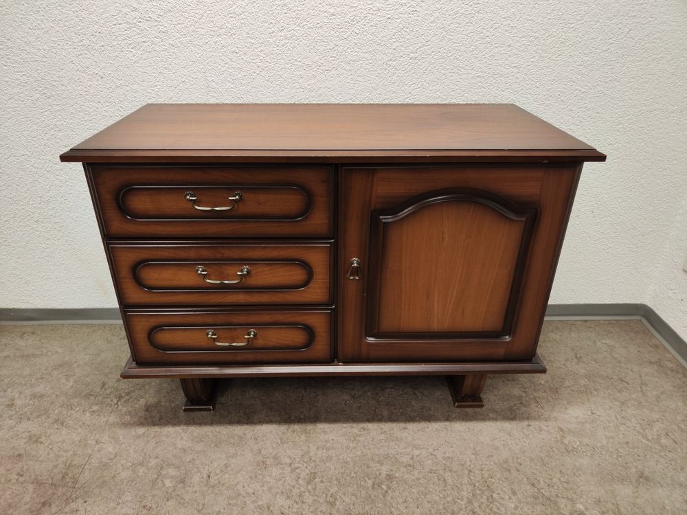 Vintage Kommode Holz 102x72x46cm (Gebraucht) in Toffen für CHF 1 – nur ...