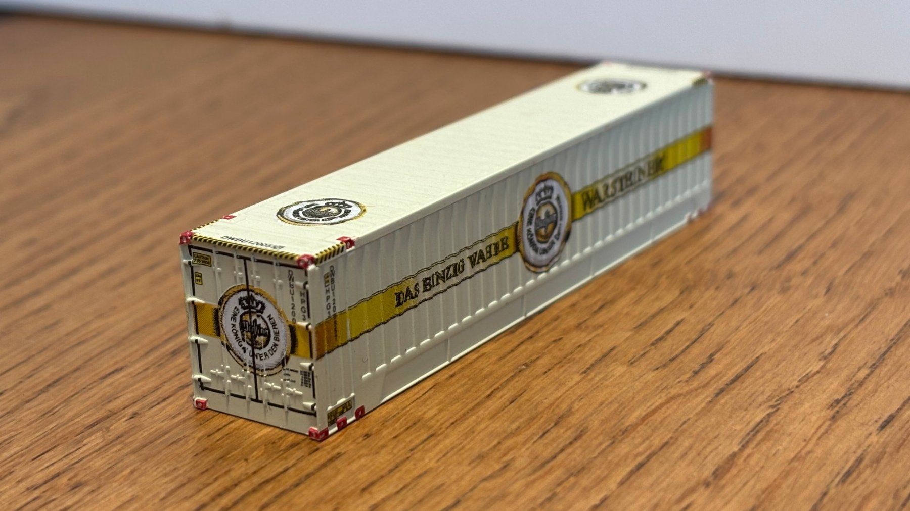 Modellini di ferrovie: L2108: Container WARSTEINER (Spur N) – Usato da Birsfelden venduto da Birs_25 1
