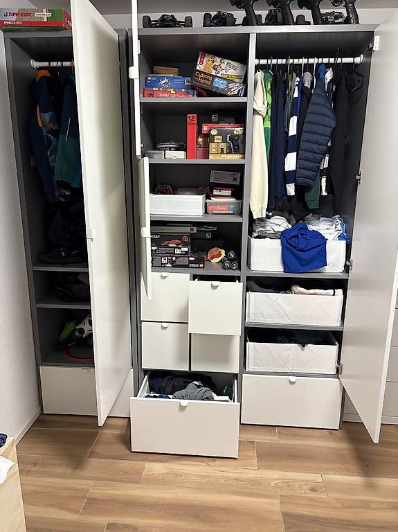 Armadi: Multizweckschrank – Usato da Zürich venduto da danycowboy2008 1
