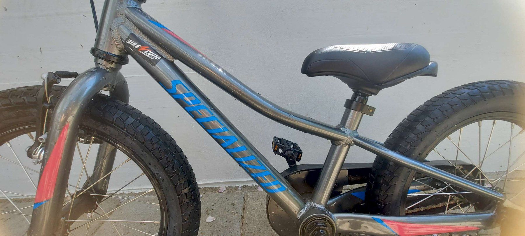 Specialized Vélos: Kinderfahrrad 12" – D'occasion à Baden par bab_6cxc 6
