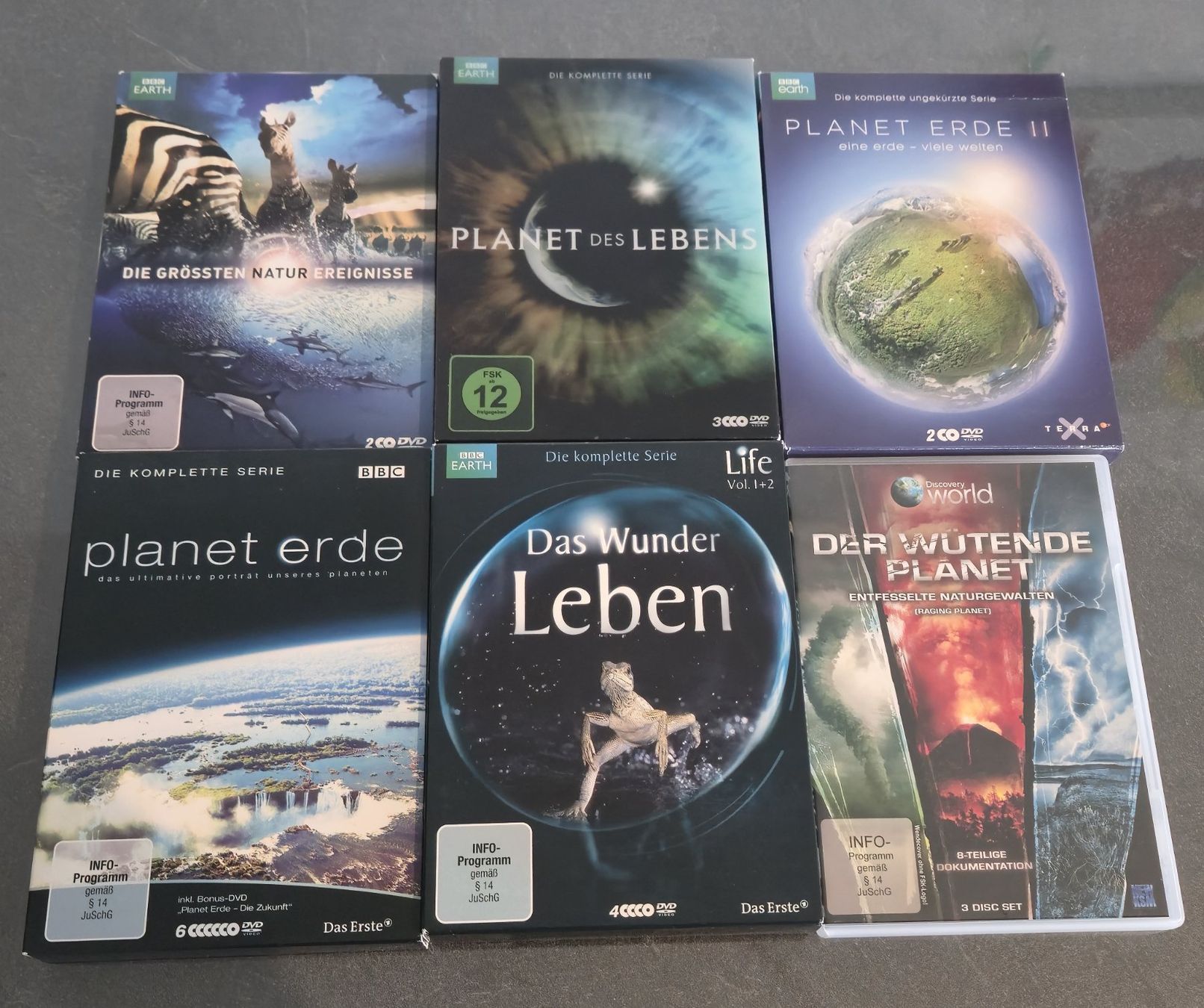 Tutti i DVDs: 6xDokumentarfilme – Nuovo (secondo la descrizione) da Zürich venduto da Enver90