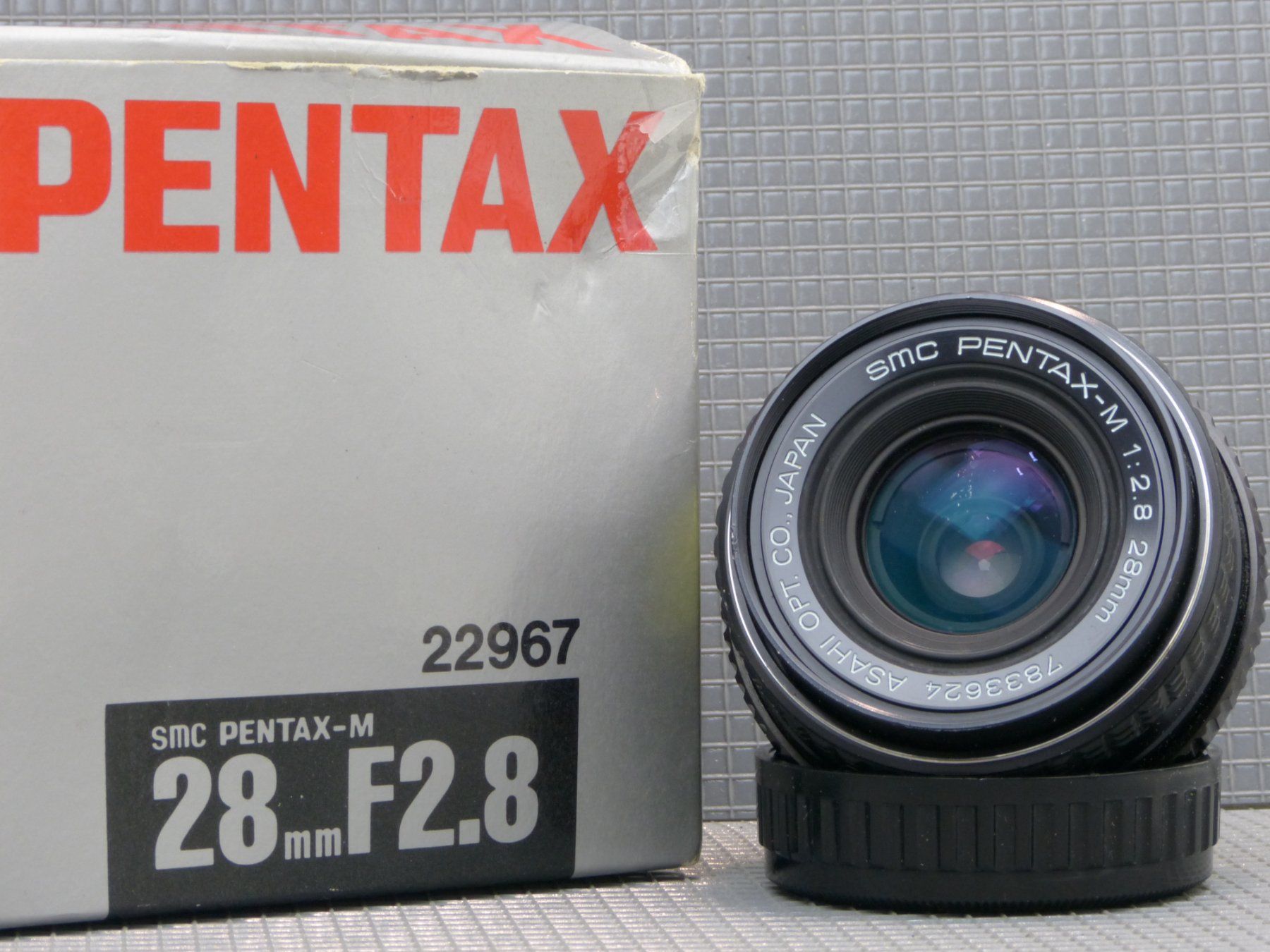 Pentax Objektive: Objektiv SMC Pentax-M 28mm F2.8 mit einem Original-Box – Gebraucht aus Rheineck von