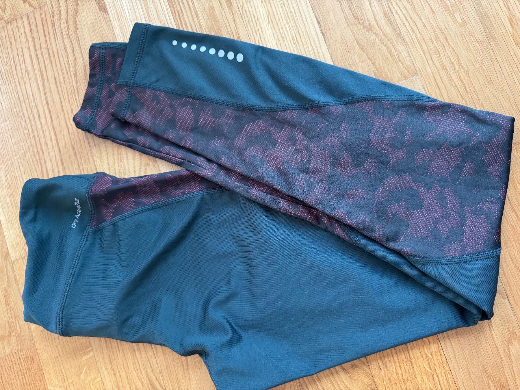 Leggings: Damen Sport Runninghose Gr. S 36 – Gebraucht aus Zürich von froschchen79 1