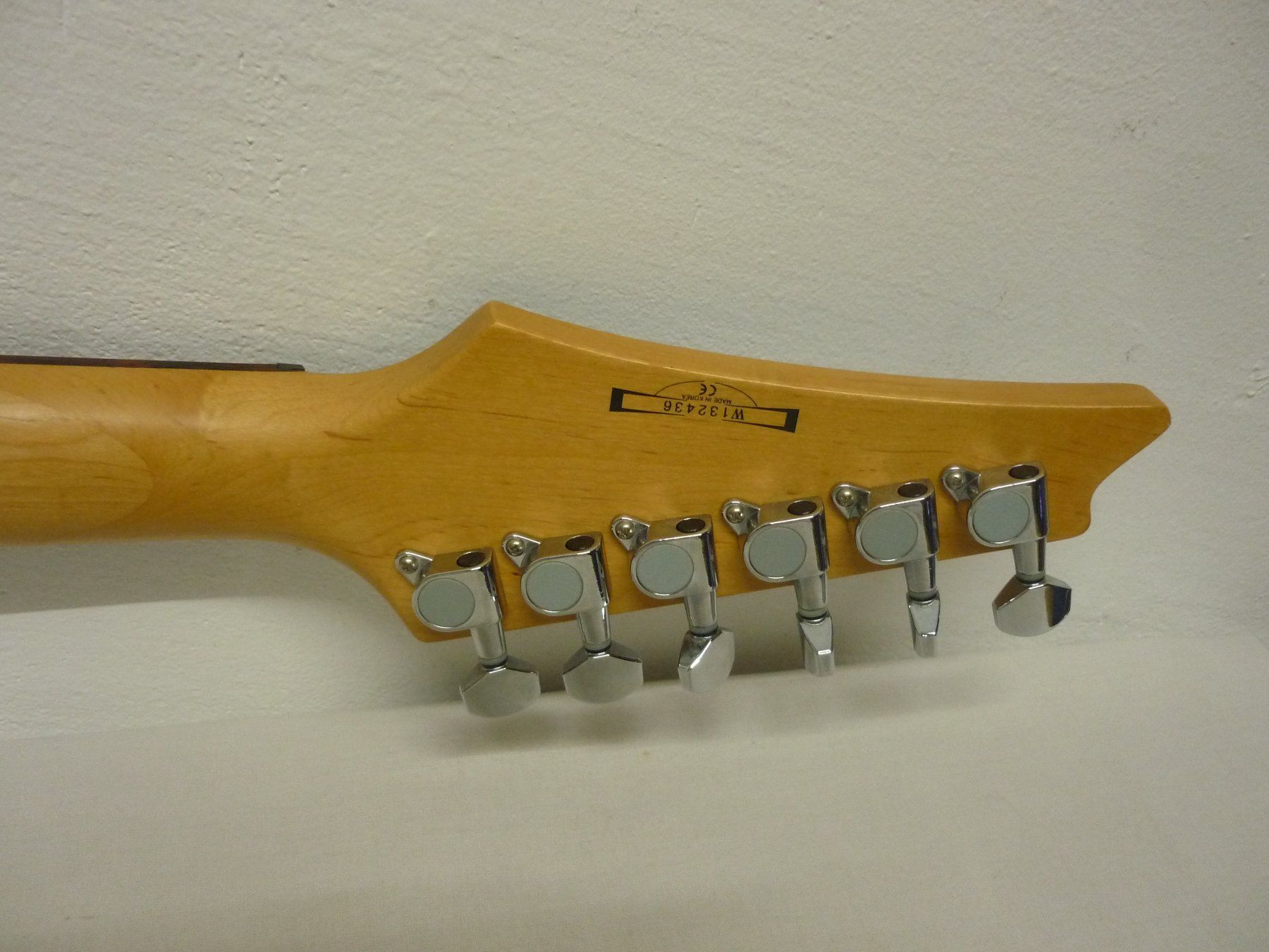 Ibanez Strumenti musicali: Ibanez E-Gitarre mit Bag – Usato da Maienfeld venduto da John13 7