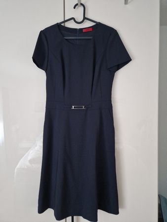 ungetragenes Hugo Boss Kleid