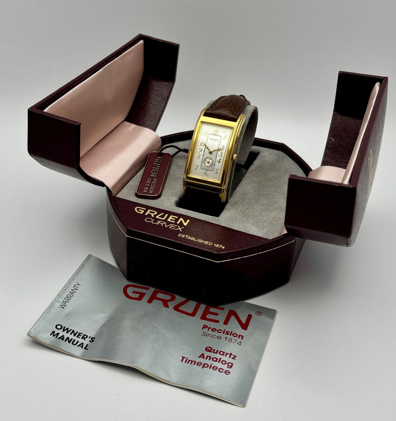Montres: VINTAGE GRUEN – D'occasion à Rorschach par ZeitWerk.10