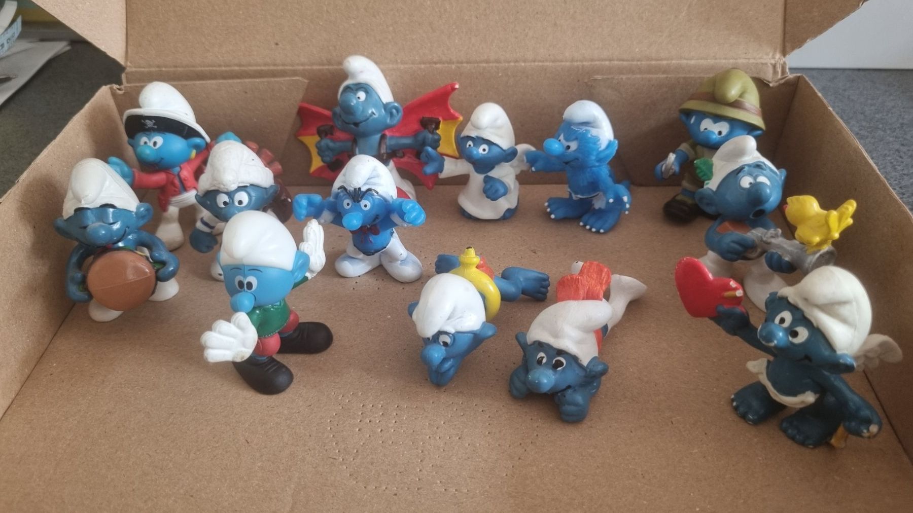 Schleich Figurines: lot de 13 Stroumpfs  divers – D'occasion à La Chaux-de-Fonds par mikilo1