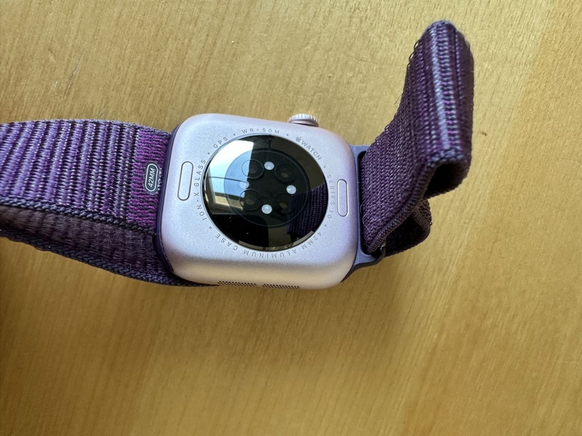 Apple Smartwatch: Apple Watch series 10 Aluminium Case GPS – Nuovo (secondo la descrizione) da riehen venduto da ton_6f6c 1