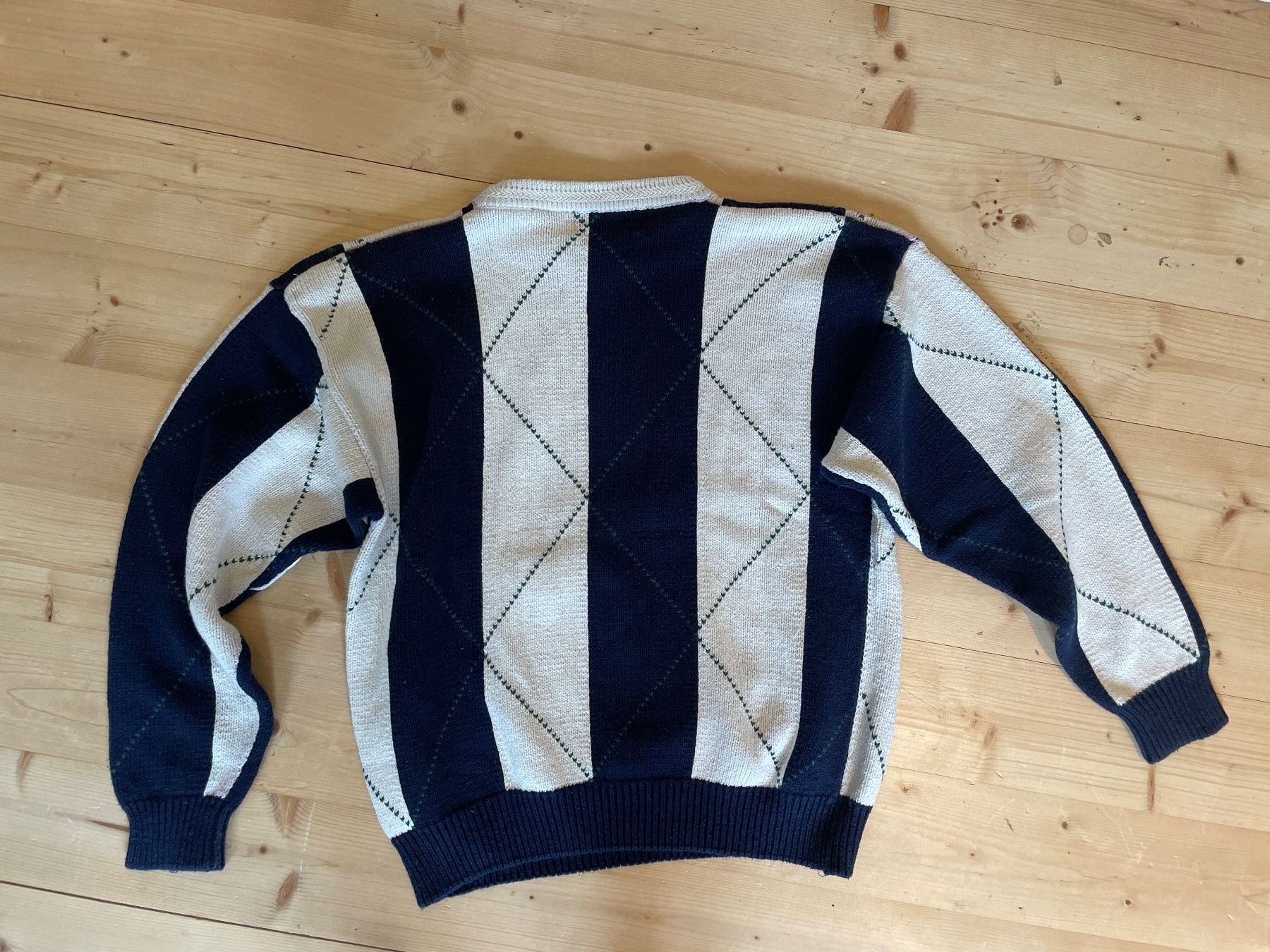 Maglioni & Felpe: Vintage NEW RIVER Pullover  Gr. L Ramie – Usato da Frasnacht venduto da GracyStore 2