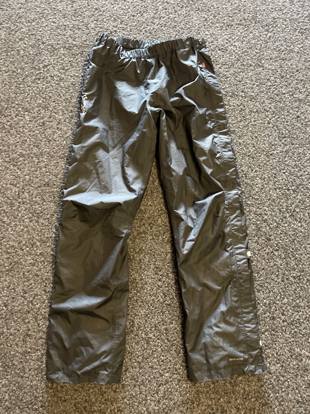 Vaude Pantaloni: Vaude Tourenhose, Grösse M, Damen – Usato da Thun venduto da BanjoDan