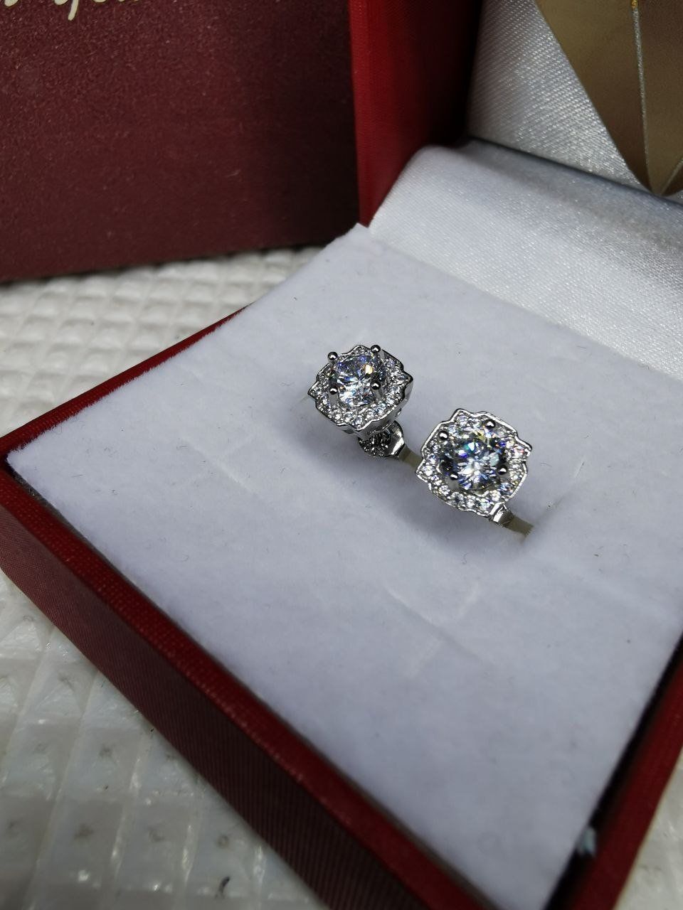 Orecchini pendenti & Orecchini a lobo: Boucles d'oreille argent avec zircons – Nuovo e nell'imballaggio originale da Reconvilier venduto da Tsma67 9