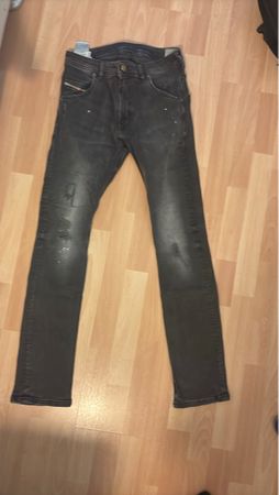 Diesel Jeans Herren Grösse W32 L32 schwarz guter Zustand