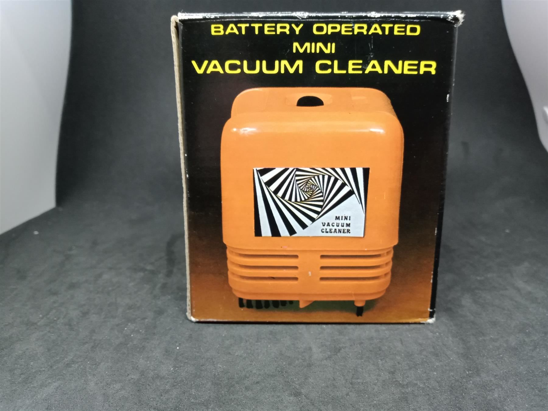 Aspirateurs & Accessoires: Vintage Mini Vacuum Cleaner – D'occasion à Bätterkinden par hobbycha