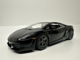 Lamborghini Gallardo LP 560-4 1:24, schwarz, Maisto