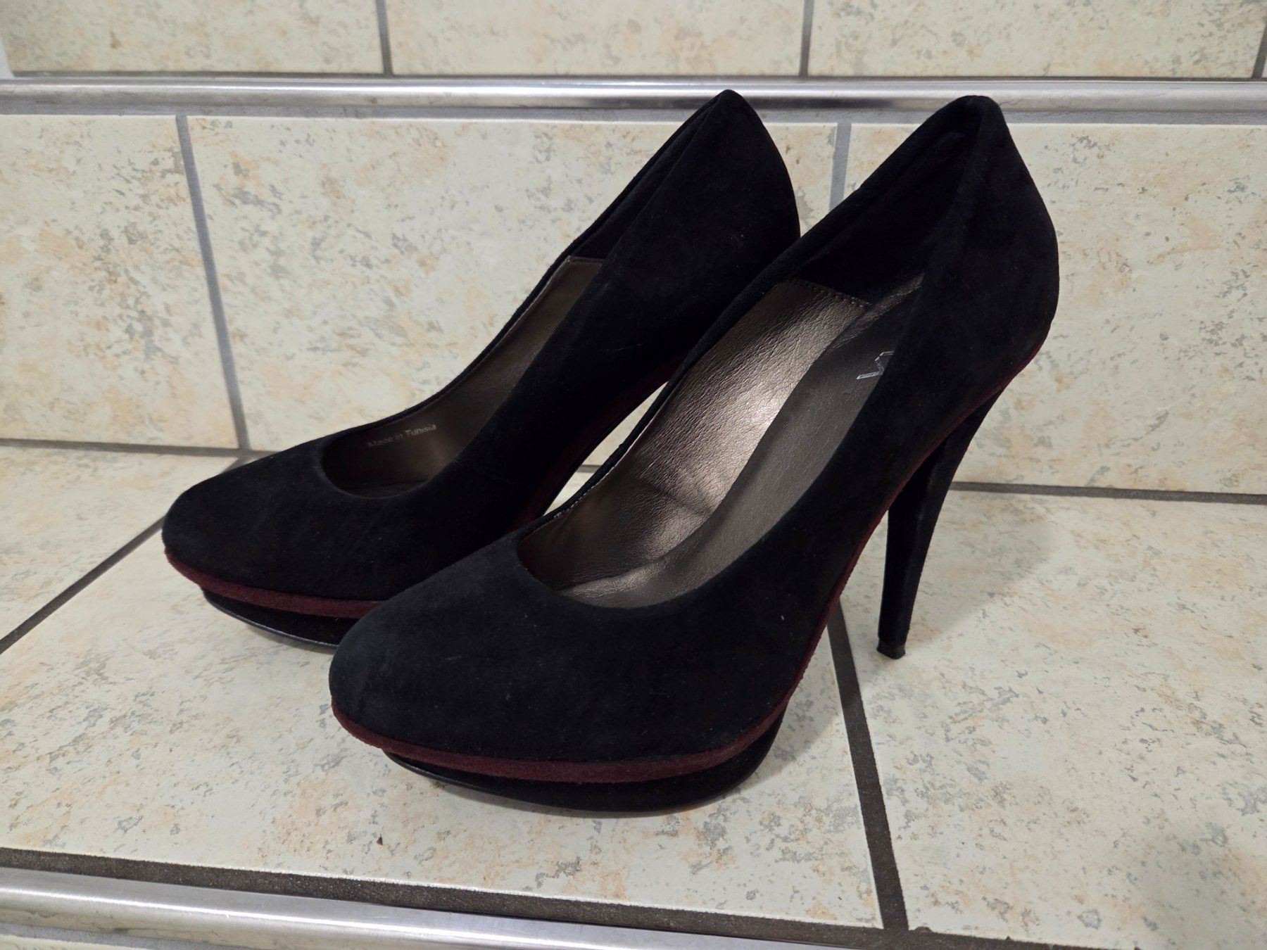 Scarpe da donna: Pumps echte Leder gr.39 – Nuovo (secondo la descrizione) da Bronschhofen venduto da Katrusja