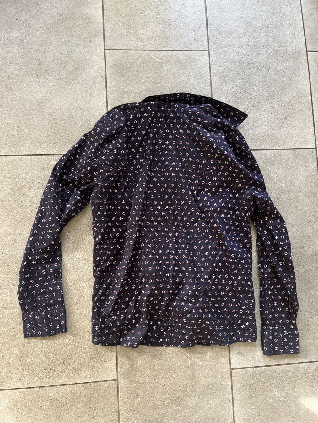 Benetton Blusen: Benetton Bluse – Gebraucht aus Solothurn von Floefi 1