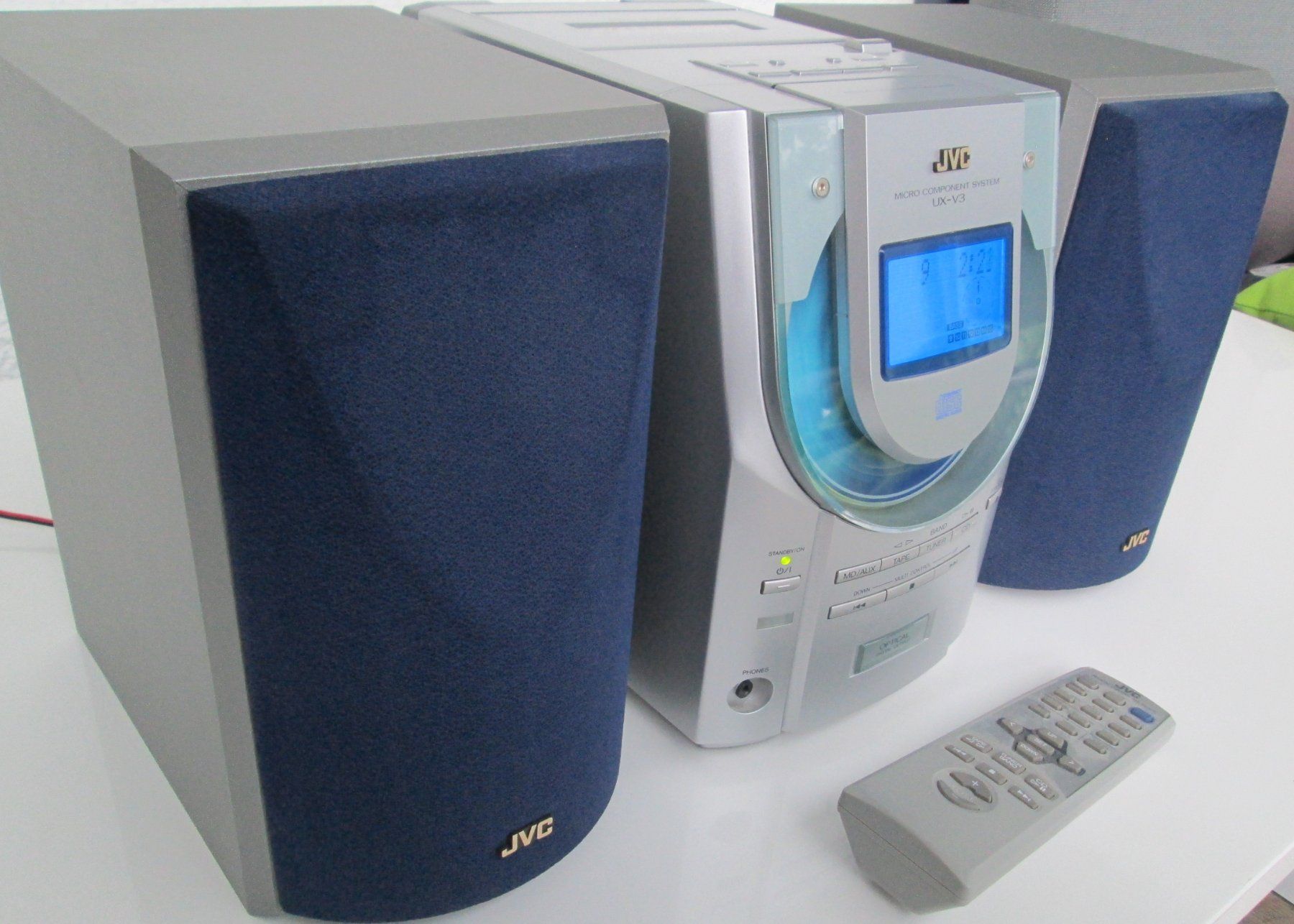 JVC Lettore multimediale & Streamer: JVC UX-V3 Micro Component System, CD, Radio, Tape, 2x20W – Usato da döttingen venduto da Gorbs1 7