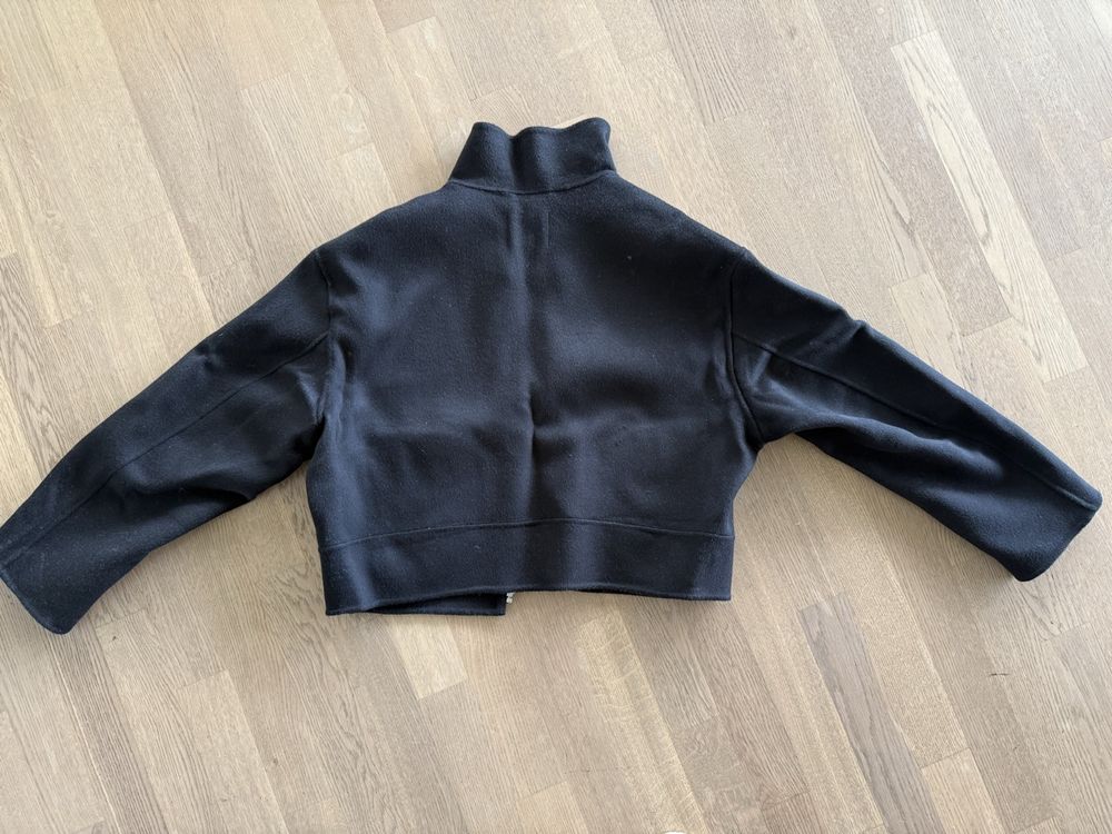 100% Wolljacke H&M, schwarz, Grösse S (Gebraucht) in Ottenbach für