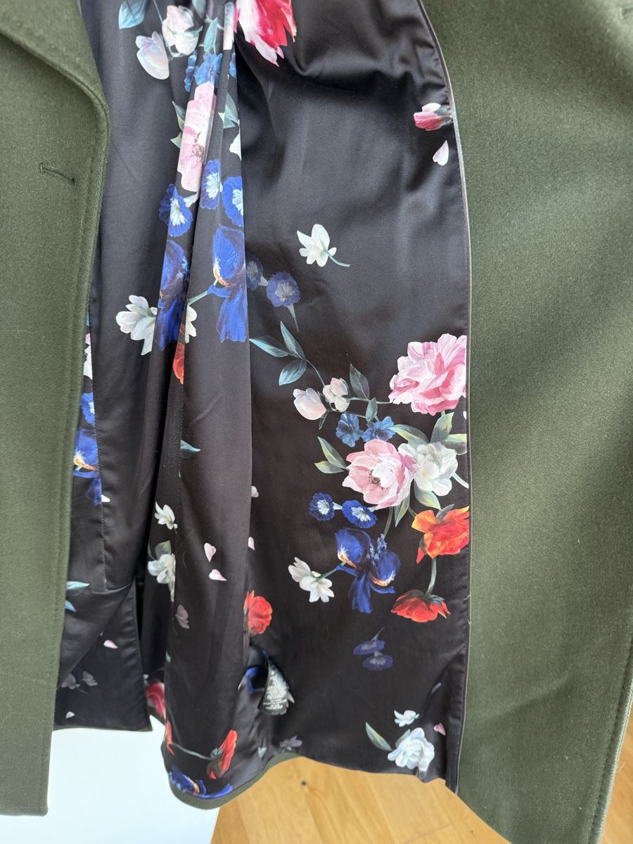 Cappotti: Ted Baker Mantel – Usato da Küsnacht ZH venduto da rot_9jbx 2