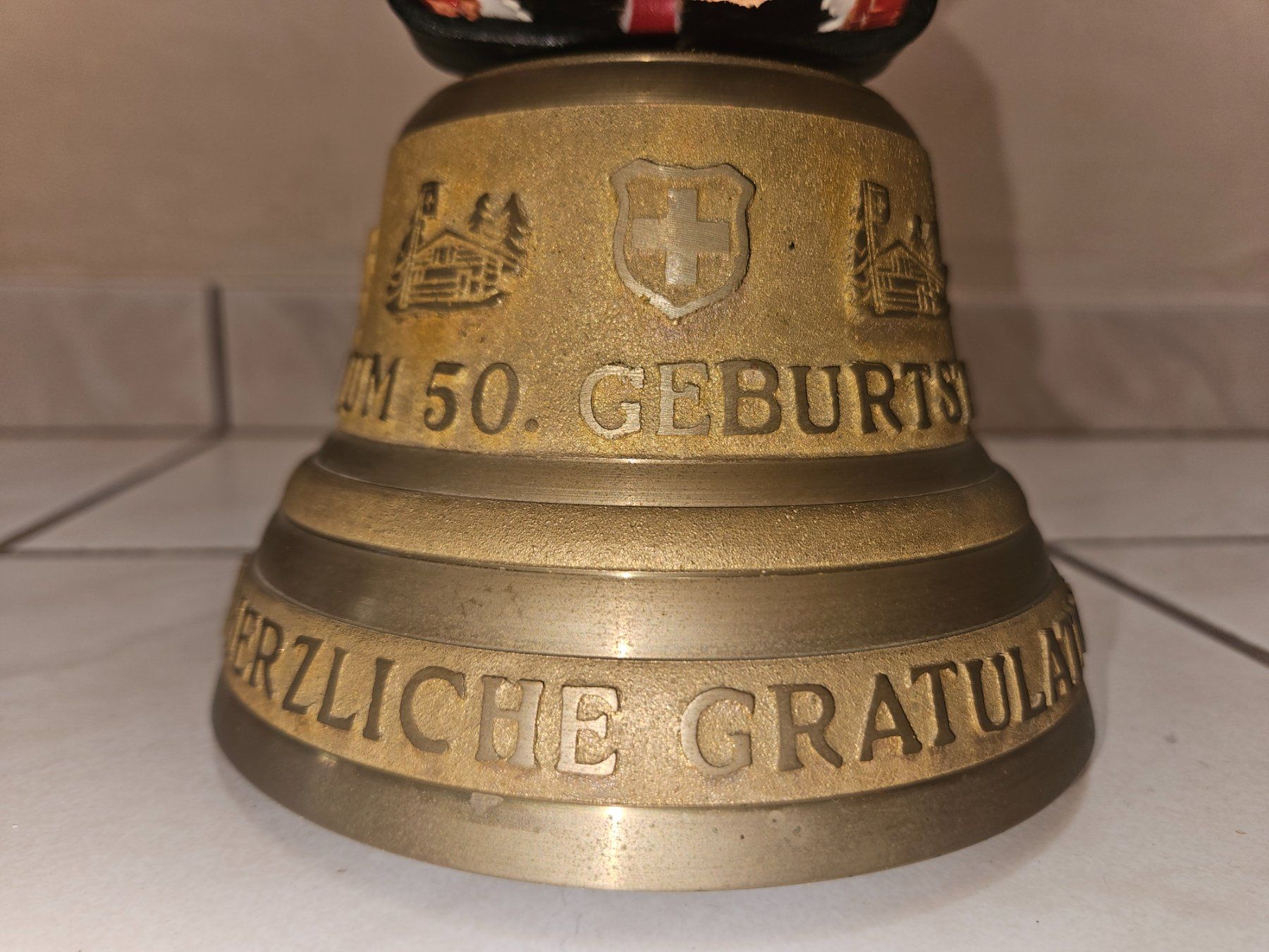 Cloches & sonnailles: Glocke zum 50. Geburtstag – D'occasion à Münchwilen AG par pel_y9jx 4