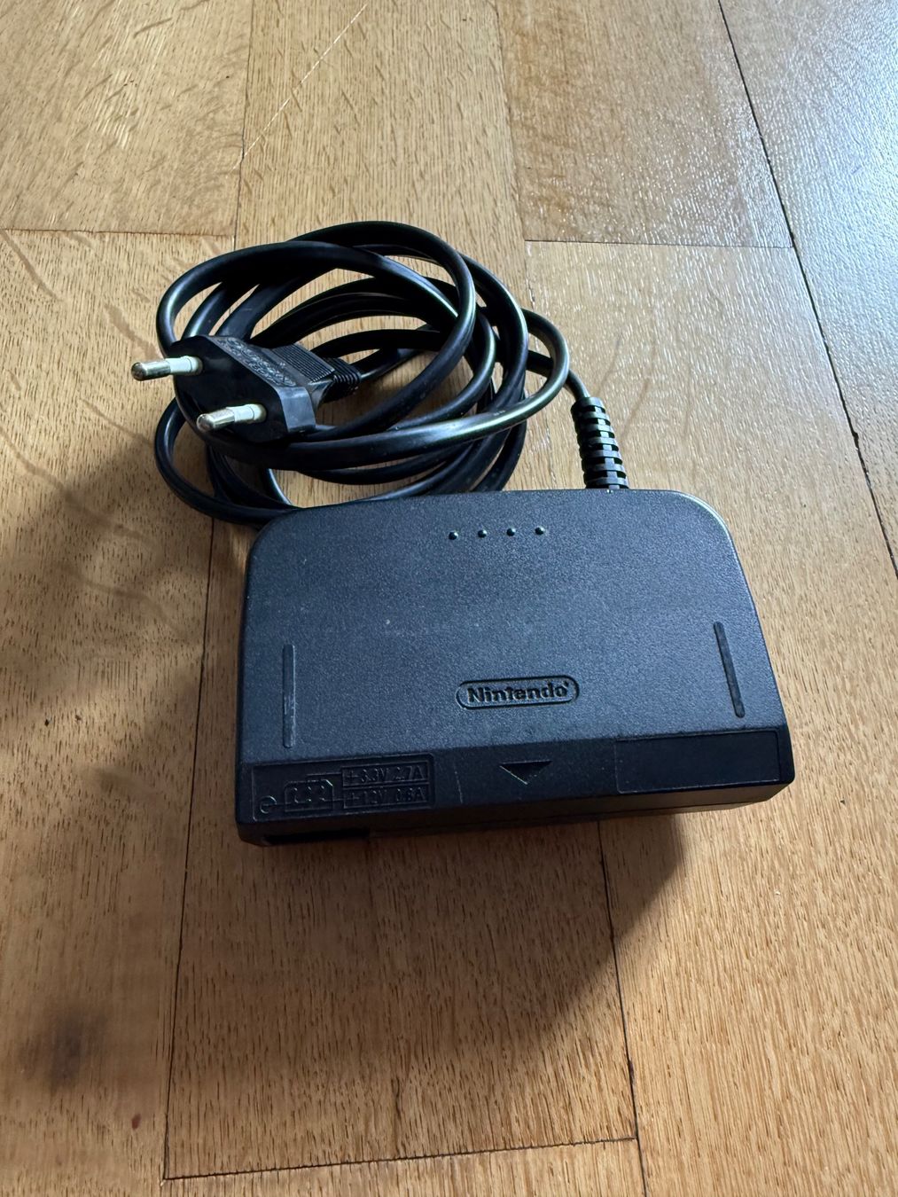 Nintendo Console: Nintendo 64 Konsole mit Pokémon snap und Controller – Usato da Schaffhausen venduto da sve_j7zj 4