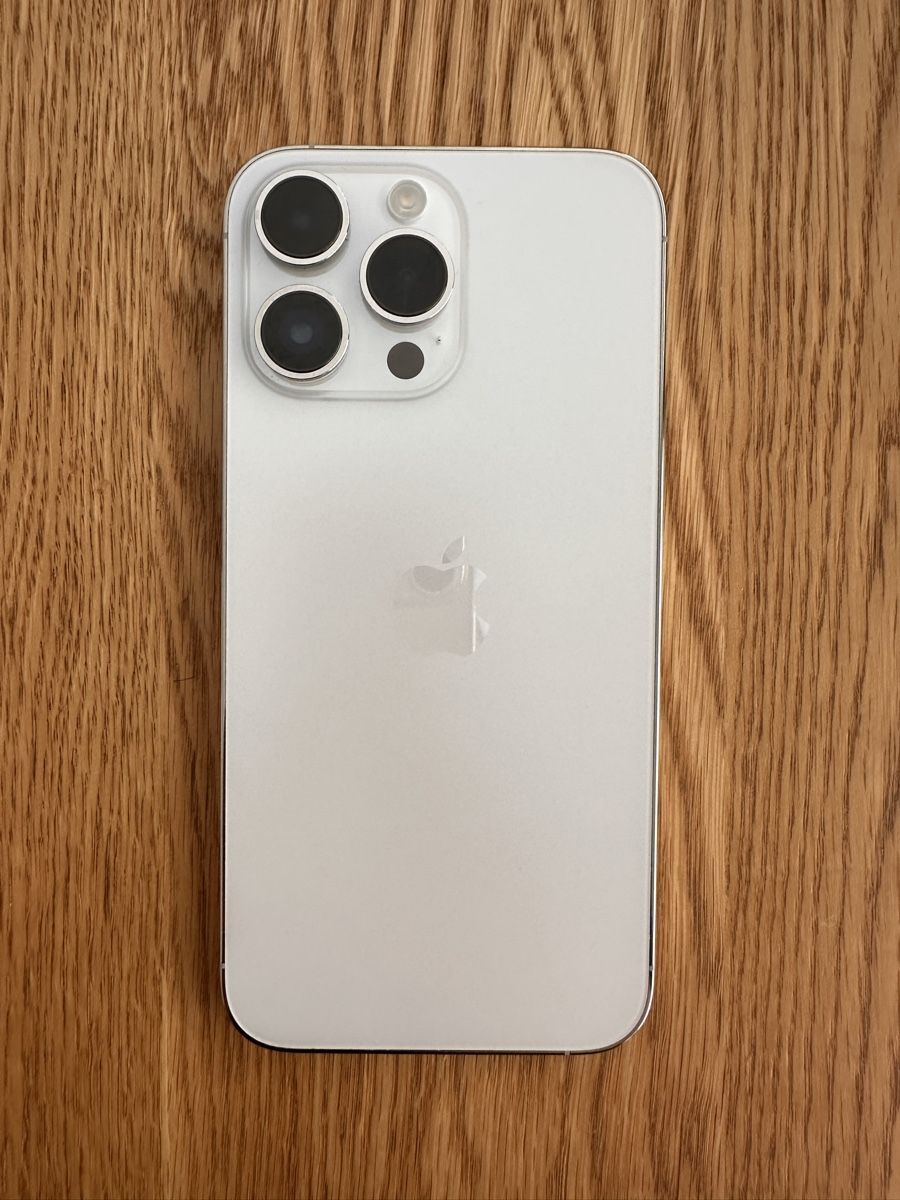 Apple Telefoni cellulari / Smartphones: iPhone 14 Pro Max 128gb – Usato da Märwil venduto da nic_yz5v 5