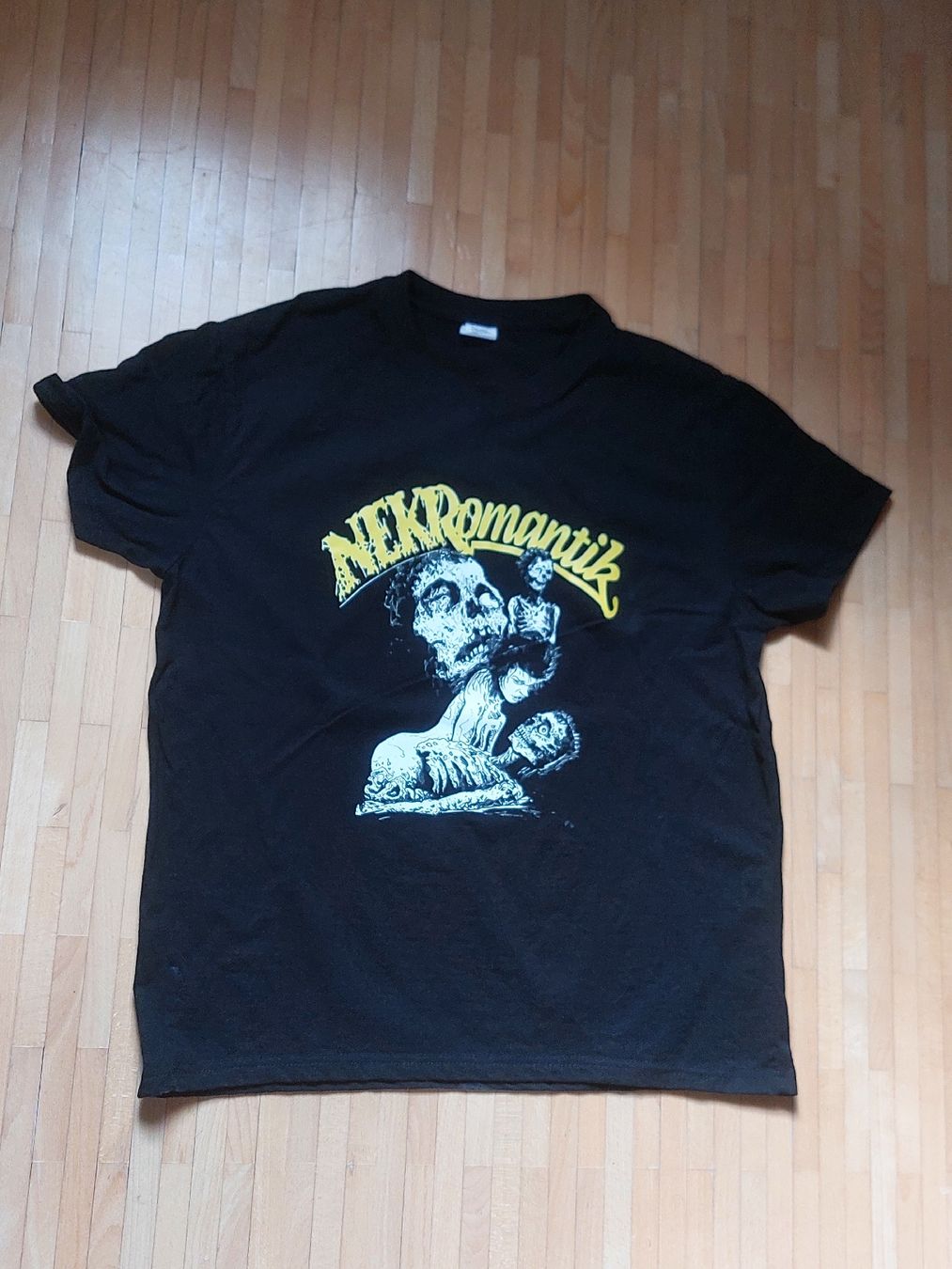 T-Shirts: Nekromantik T Shirt, Gr. M , Horror  – Neu (gemäss Beschreibung) aus Winterthur von Belzarek