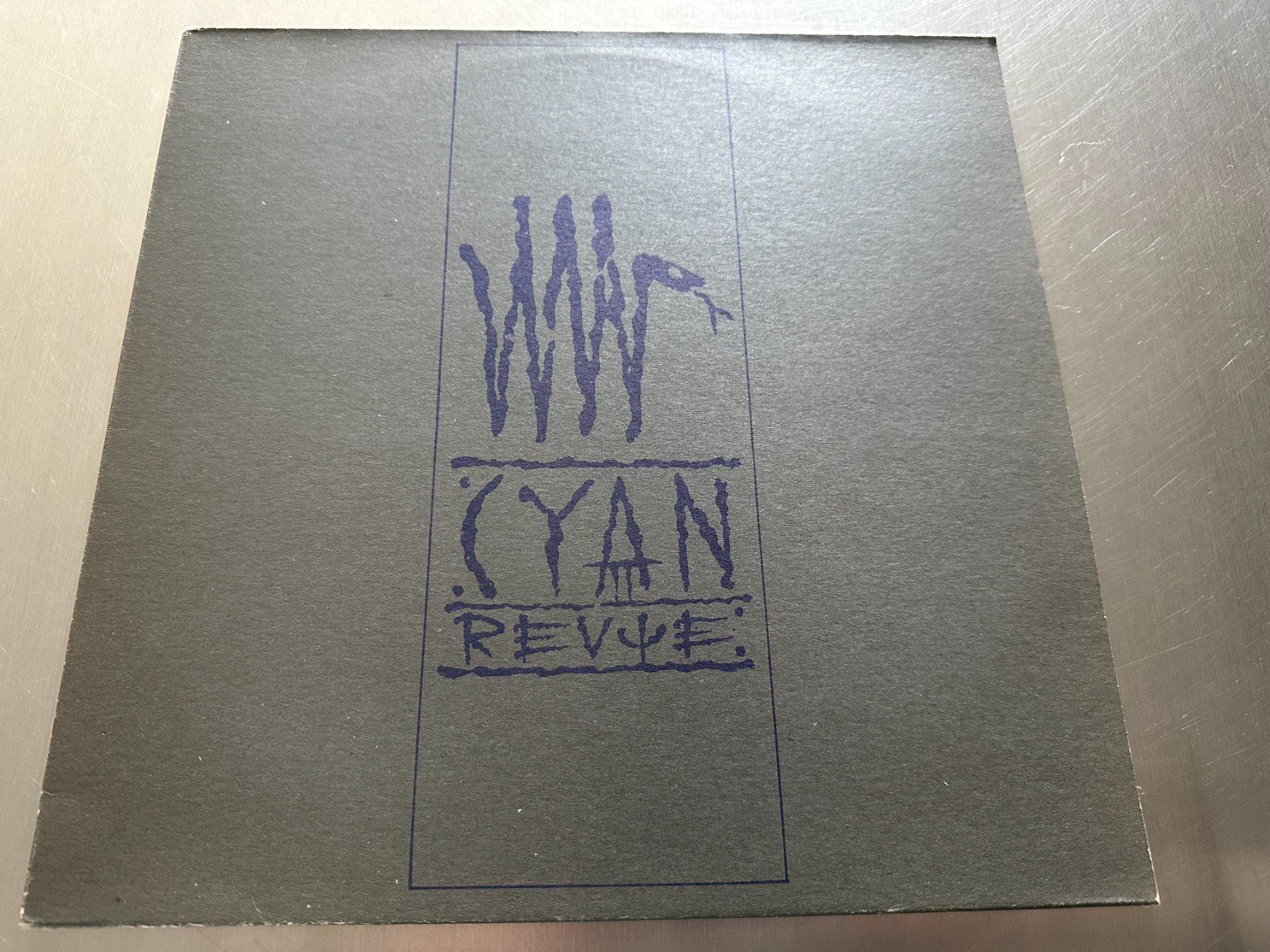 Dischi in vinile: CYAN REVUE 12 THE GIFT - GOTH ROCK – Usato da Sion venduto da jaipur1401