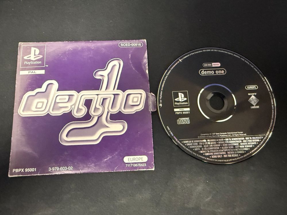 Playstation 1 - PS1 - cd de démo one - serial matching (Gebraucht) in ...