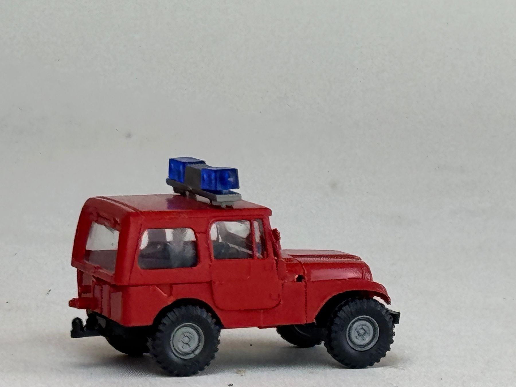 Modellini d'auto: VE1-  Roco Jeep Feuerwehr – Usato da Elm venduto da Wikmtz 1