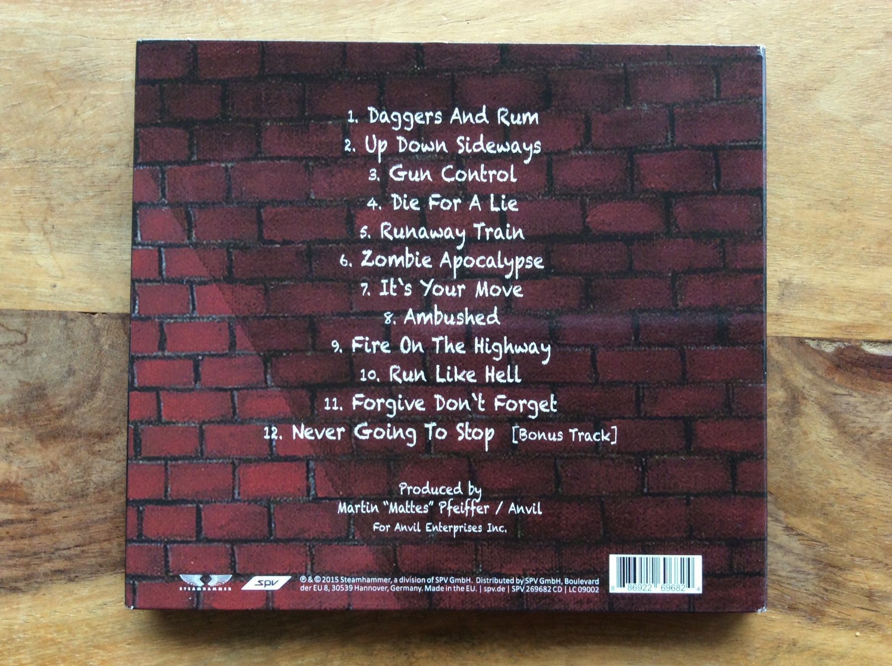 CD: Anvil - Anvil Is Anvil – Usato da Horgen venduto da flyingpenguin2000 3
