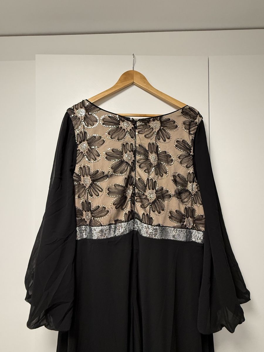 Vestiti: Schwarzes Abendkleid mit Pailletten – Nuovo (secondo la descrizione) da Wohlen AG venduto da esm_c8gh 3